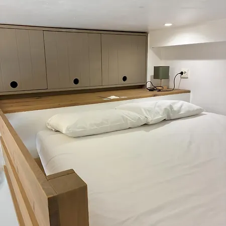 A 2min A Pieds De La Et Du Casino *